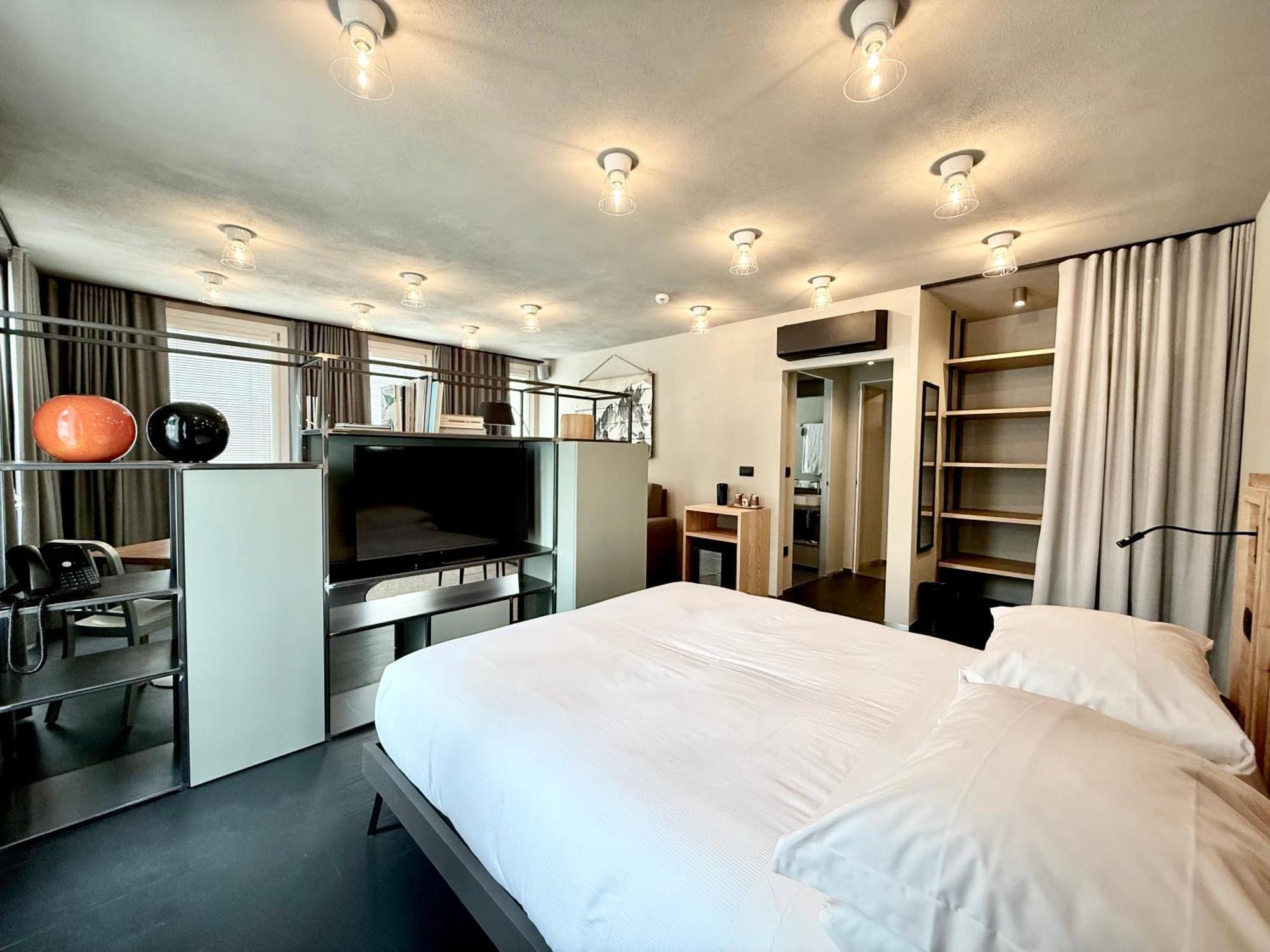 Hotel Village Pollein Zewnętrze zdjęcie