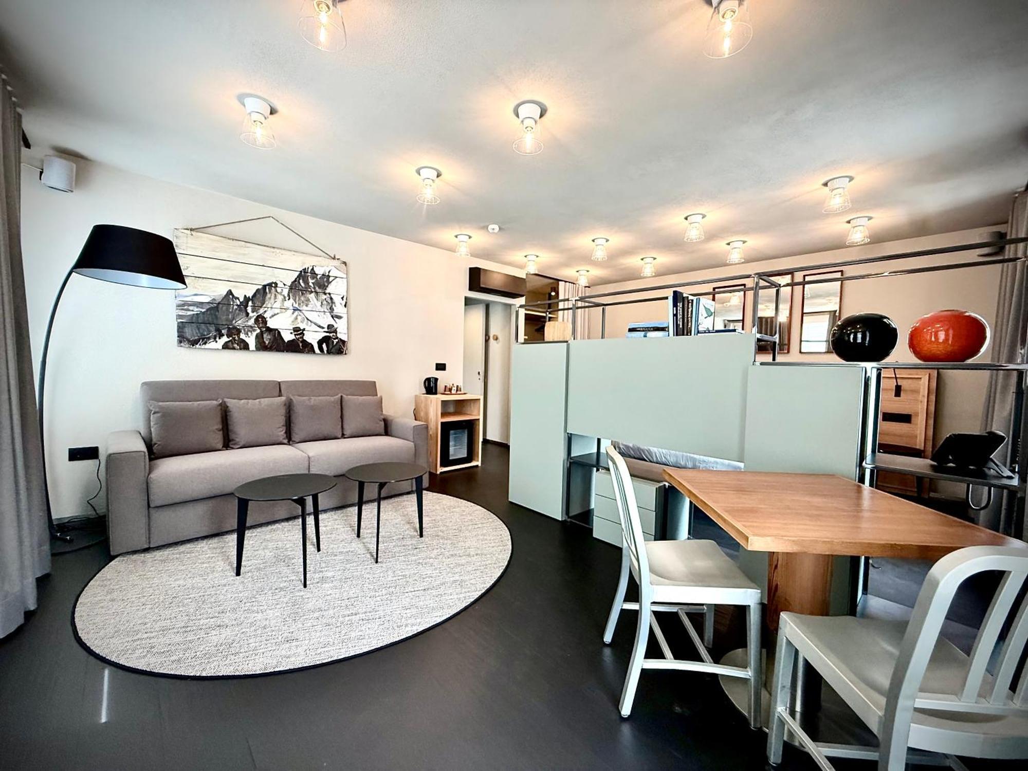 Hotel Village Pollein Zewnętrze zdjęcie